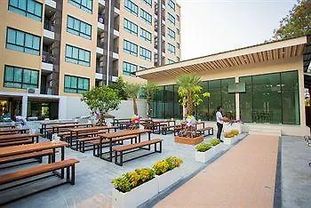 Hotel Alisha Court & 4*